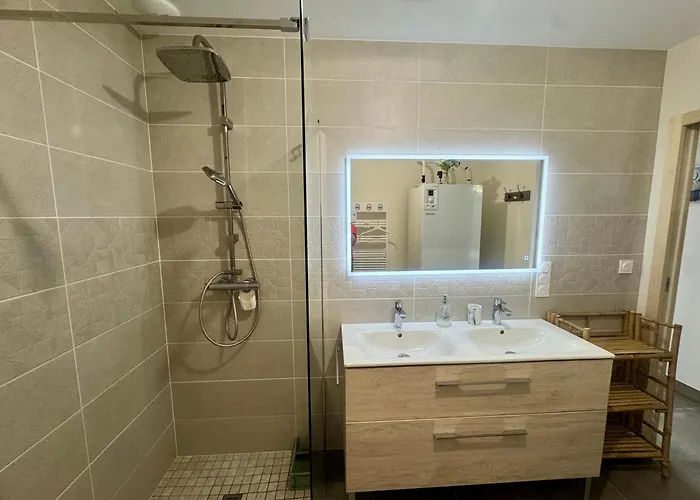 펜션 Le Nid De L'etier, 4 Pour 8 Pers